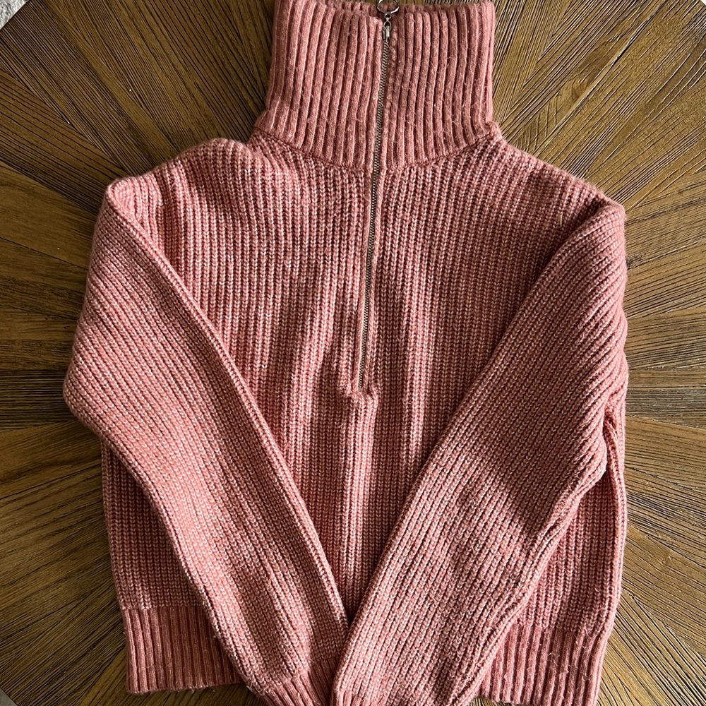 Jessica Simpson Women’s coral/pink Ribbed Sweater